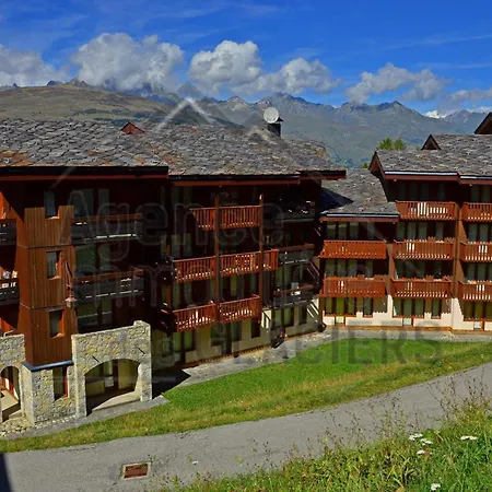Renove 4/5 Pers. Avec Balcon, A 3 Min Des Pistes - Montchavin Les Coches - Fr-1-329-33